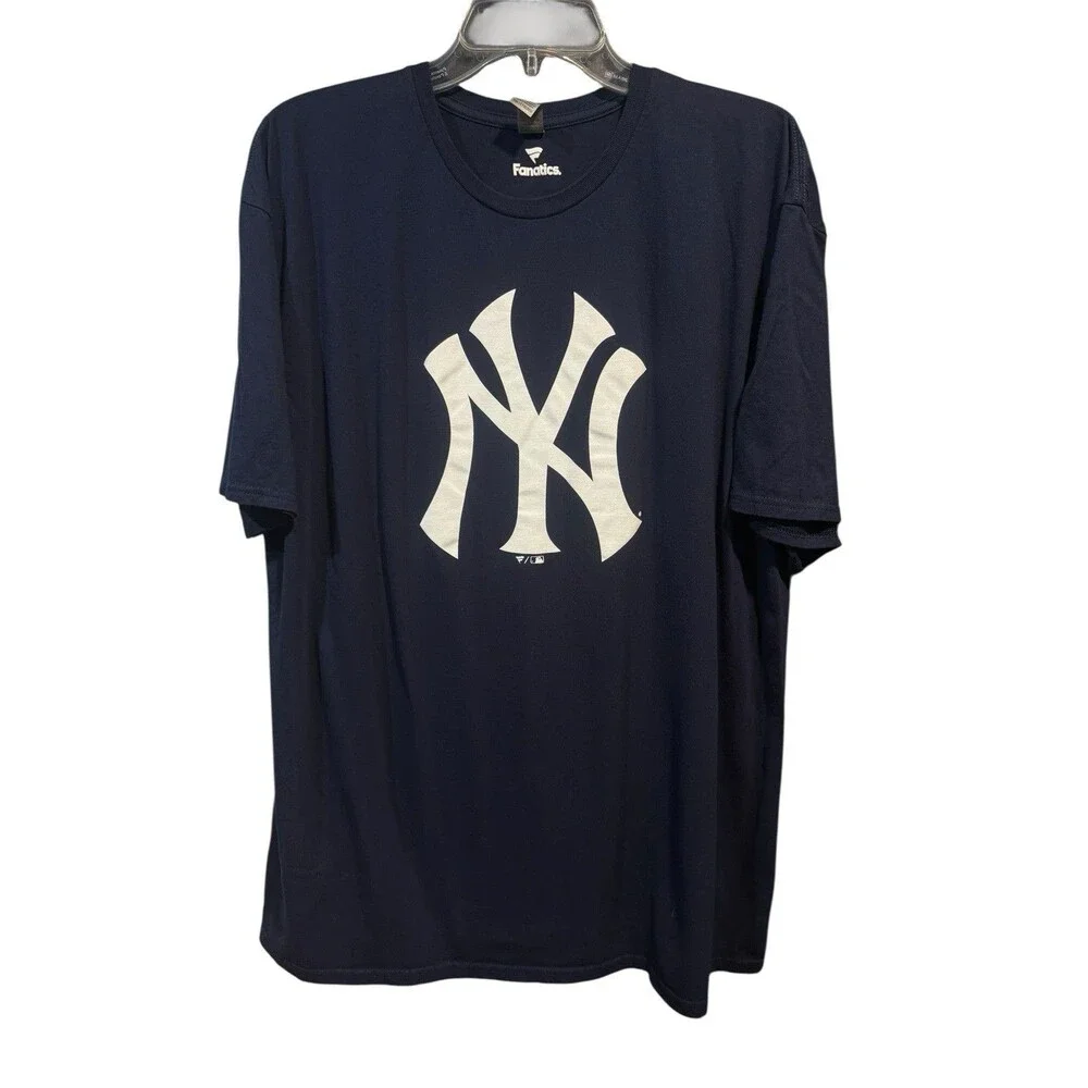 Men’s Fanatics New York Yankees Official Logo Tee 2XL